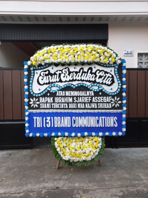 Papan Bunga Duka di Goto